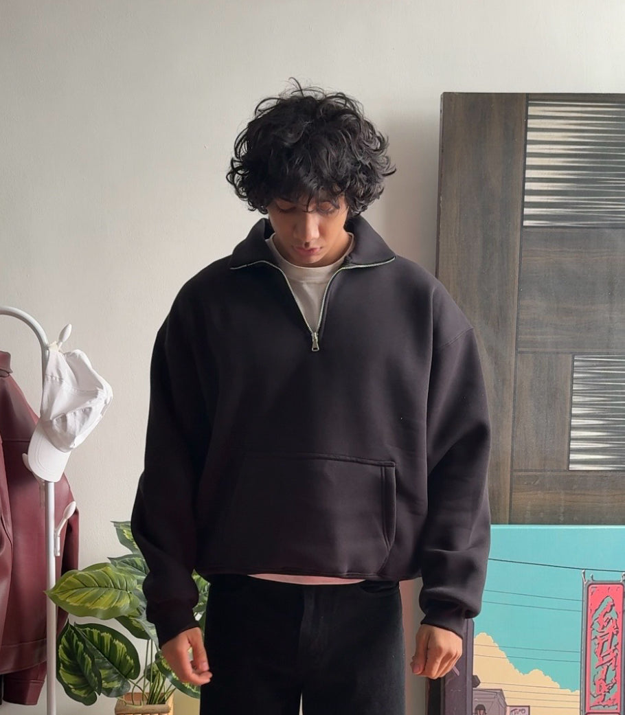 400 GSM "BLACK" Q-ZIP PULLOVER